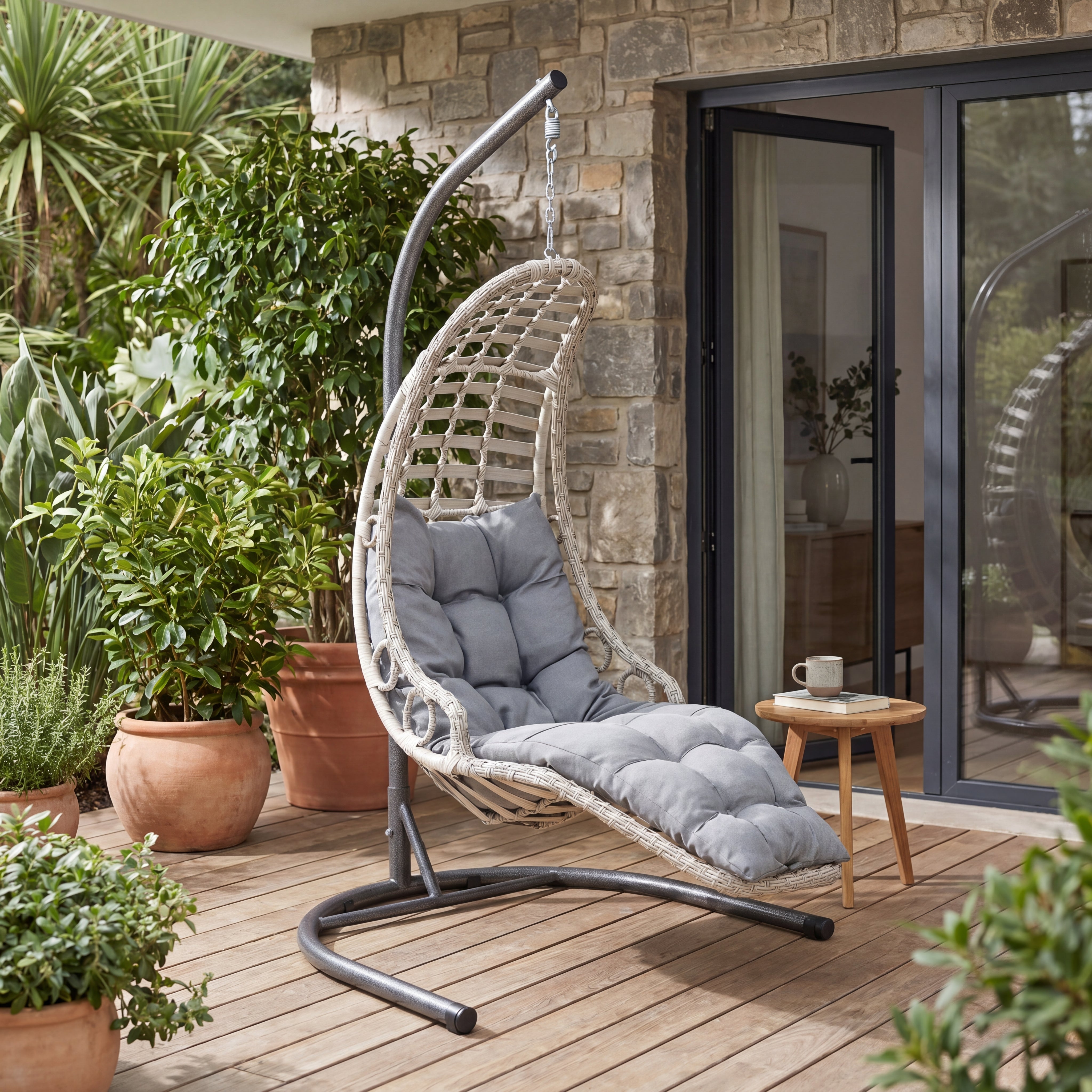 Bodrum Bahçe ve Balkon Salıncak