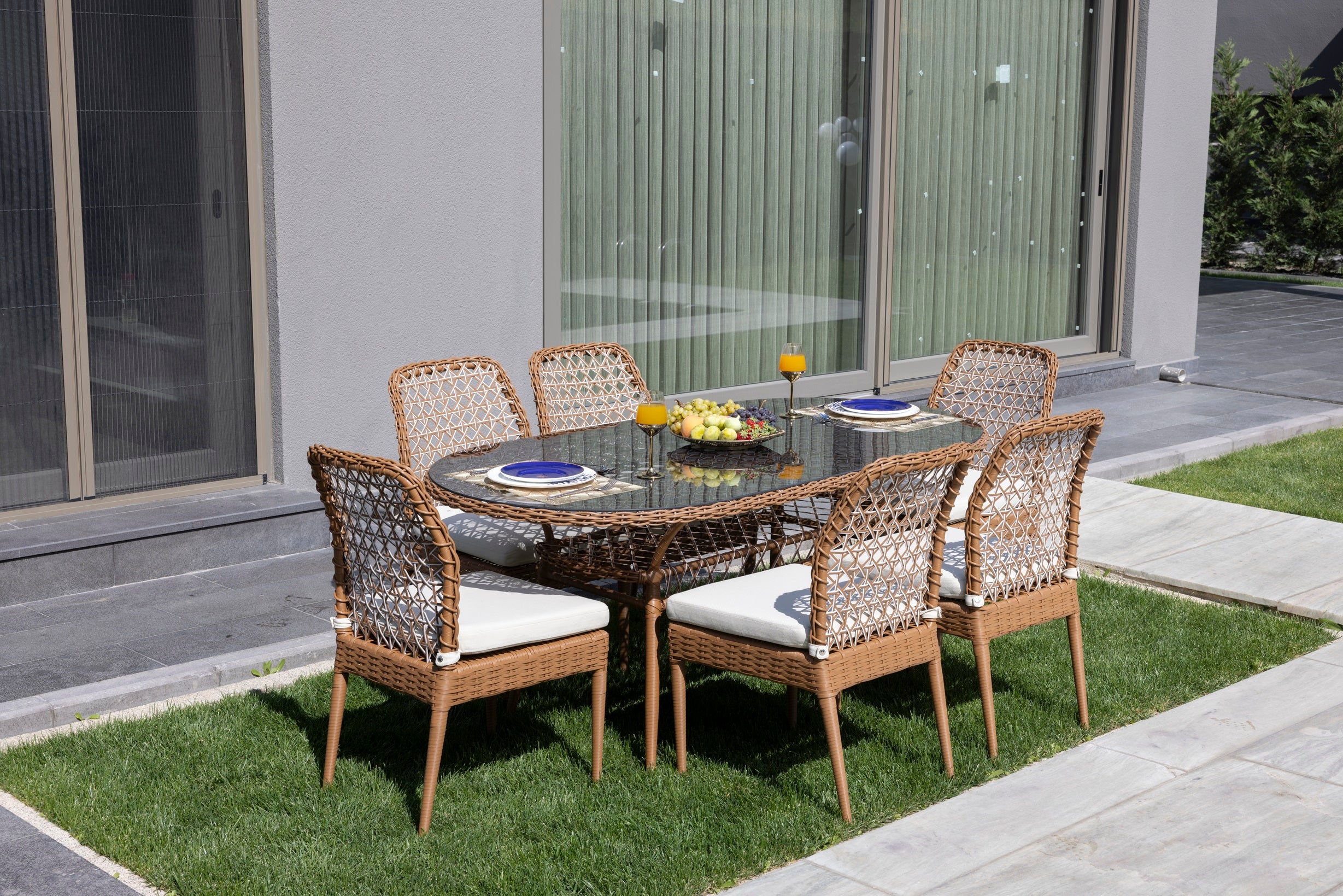 Bella Bahçe ve Balkon Masa Takımı